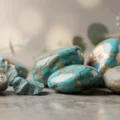 Turquoise : une pierre ancienne aux vertus protectrices bien réelles