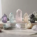 Les pierres pour chaque signe astrologique : guide complet par thème
